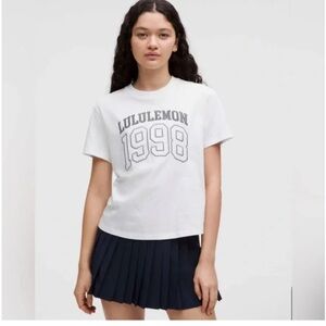 Lululemon Relaxed Fit Cotton Jersey T-shirt Graphic